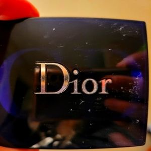 Dior  5 couleurs eyeshadow. New.